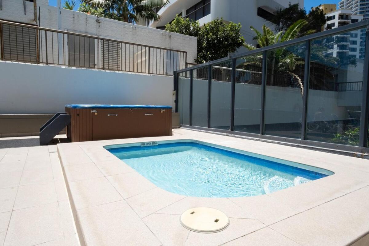 High Level 1br 1 Min To Apartment *